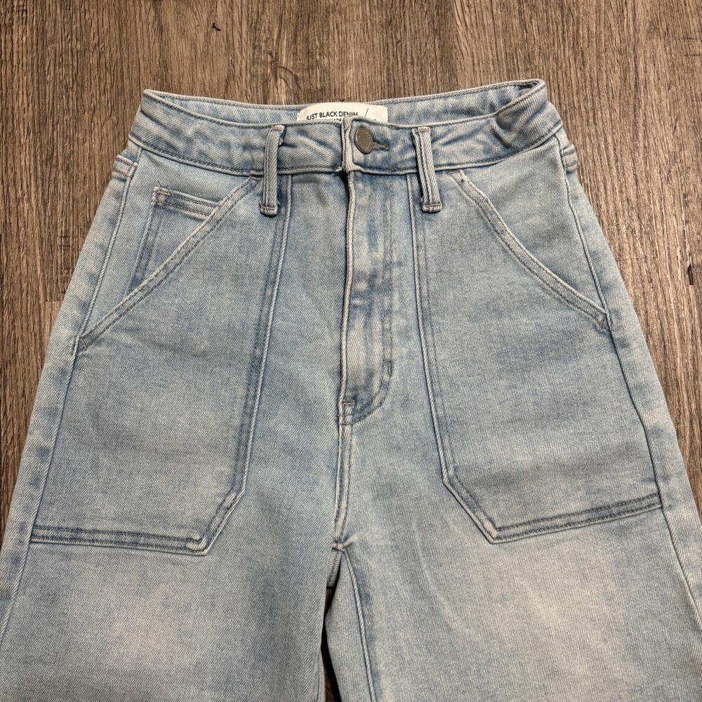 Just Black Denim Jeans Women Size 24 Light Wash High Rise Wide Leg Raw Hem USA - Picture 2 of 10